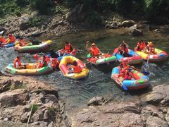 -安吉龙王山峡谷漂流