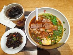 -康師傅私房牛肉面(浦机三店)