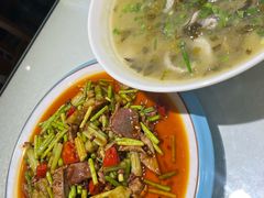 -华光驿站私房菜·黑金冠