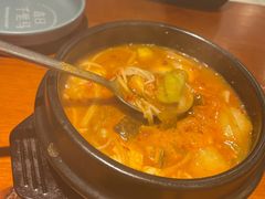 -鑫日千里马朝鲜族小馆(总店)