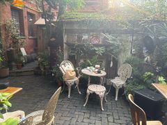 -古董花园(思南路42弄小区店)