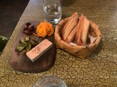 -羽深肉铺 Steak & Wine