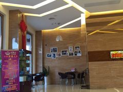 -好家园酒店(深圳坪山技术大学地铁站店)