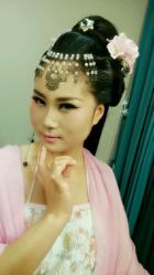-盘子女人坊生日照·摄影馆(华强店)