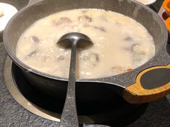 -煲宫猪肚鸡(昆山金鹰国际购物中心店)