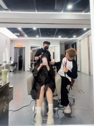 -艾美A·M Hair Salon