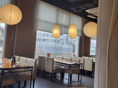 -莲餐厅·湖北菜·潜江小龙虾店(愚园路店)