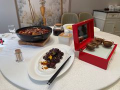 -品海楼·大连海胆锅贴馆(东港店)