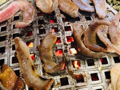 极品牛肋条-唯成•韩国炭火烤肉 유성고기