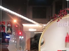 -LADY FAFA(巨鹿路陕西南路路口店)