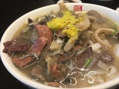 -潮镇老尾牛杂(环城西路店)