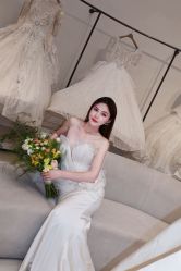 -城市花园婚纱摄影