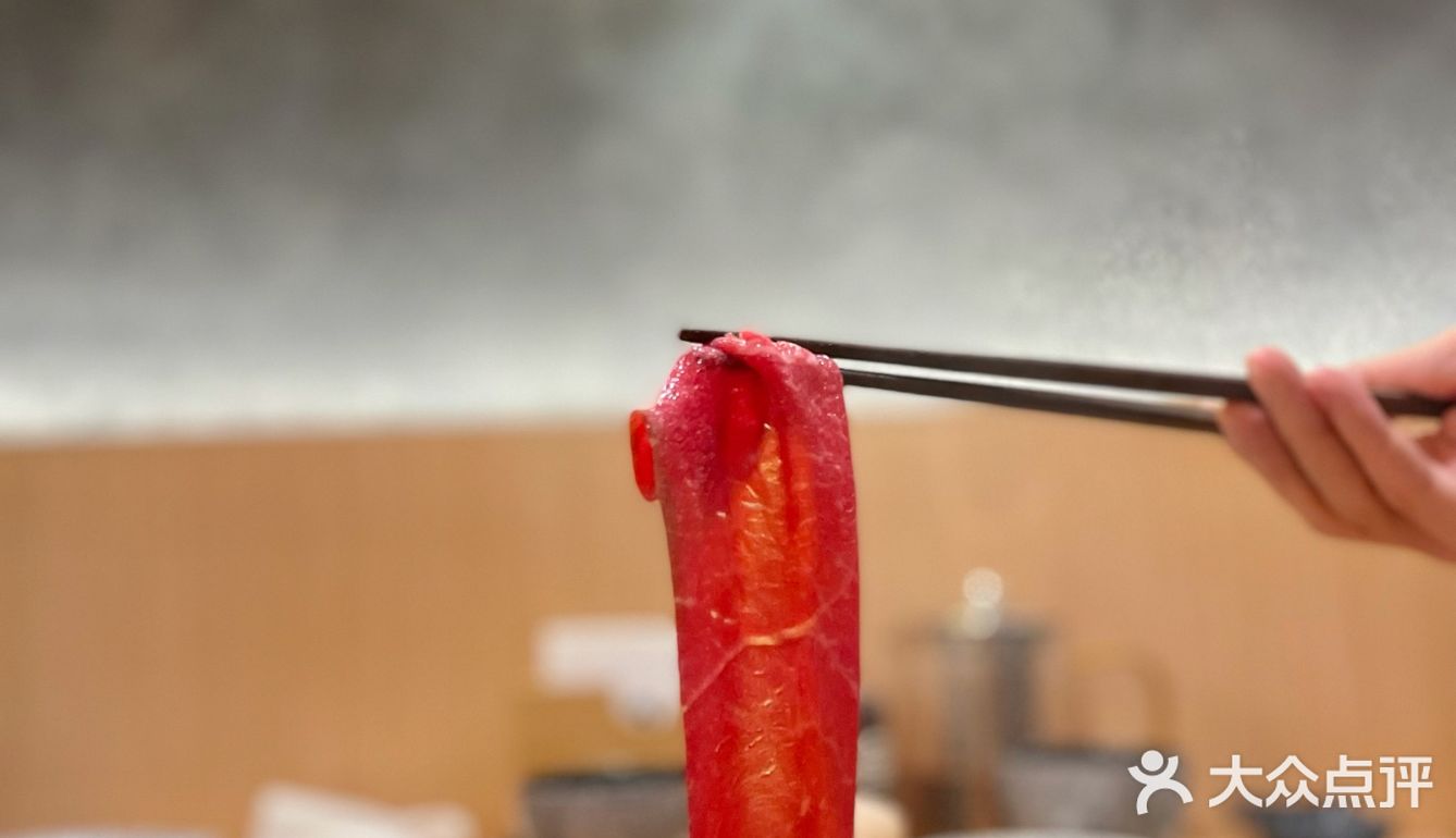 今晚你又可爱了几斤 | 刺身和牛请君随意🙇‍♀️
