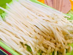 金针菇-争鲜·鲍鱼鸡煲(美邻中心店)