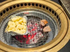 -山川小町·极番烧肉(新地假日广场店)