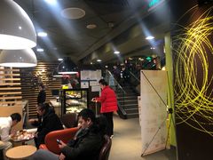 等位区-麦当劳(西单明珠店)