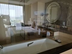 -广州花都皇冠假日酒店