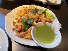 -大头虾越式风味餐厅(光明广场店)