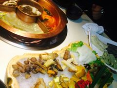 -滇釜火锅·能喝汤的火锅(车公庄店)