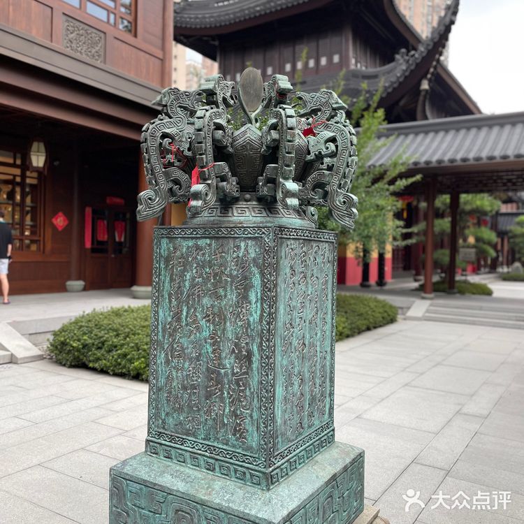 世界上最幸福的事之一：做玉佛寺志愿者