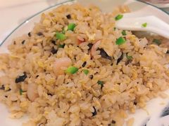 -嗨辣小聚·盘锦河蟹·海鲜烧烤龙虾(盘锦十年好店)