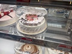 -DQ·蛋糕·冰淇淋(三亚青春颂店)