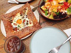 鸡蛋蘑菇熏肉荞麦可丽饼-RAC BAR(安福路店)