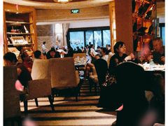 大堂-上海东方佘山翰悦阁酒店·Vie全日制餐厅