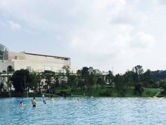 -三岔湖环球融创天堂洲际酒店水乐园
