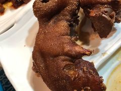 猪手-眷江南之小蓝鲸(王府大街店)