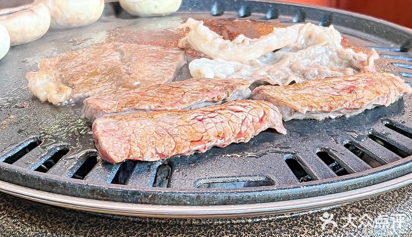 沉浸式吃肉｜我好像到了樱花国的居酒屋🏮