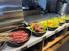 -爱伲PLUS·牛肉海鲜自助火锅(融创店)