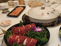 -土连锅·现熬养生汤锅(梁家巷店)