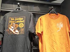 -NIKE品牌体验店(金源新燕莎店)