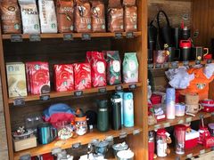 零售区-星巴克(东莞莞城万科中心店)