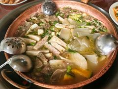 -朝伟清真铜瓢牛肉馆(三十年老·店)