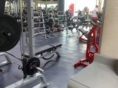 -立峰超越健身中心(先天下店)