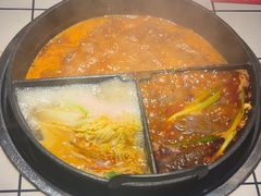 -热火朝天鲜切牛肉火锅(南强街巷店)
