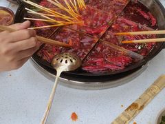 -正贰捌经重庆老火锅(建设路店)