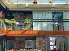 -苹果树下艺术餐厅(宋庄店)