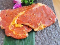 -汉城烤肉·黑金冠(华山路店)