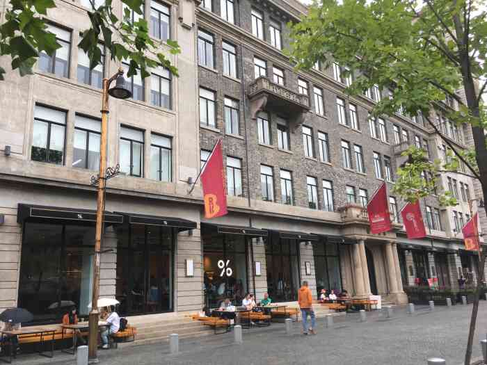 协进大楼-"一直觉得洛克外滩源是个很神奇的地方,早两.