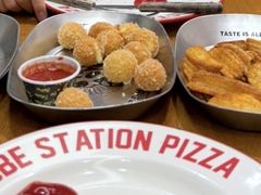 -Tube station站点比萨(王府井百货店)