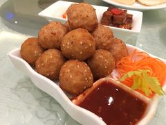 藕圆子和萝卜圆子-亢龙太子酒轩(东湖店)