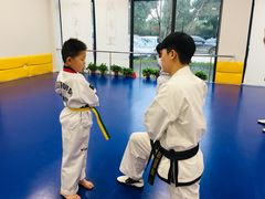 -金载勋跆拳道场(玲东花园店)