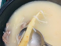 -神仙雪浓汤(明洞店)