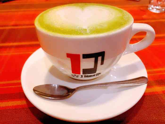 壹丁咖啡(金沙店)-"在西单对面,入口在侧面,很大一家店,里面.