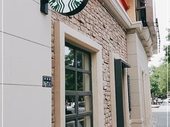 -星巴克(郑州普罗旺世店)