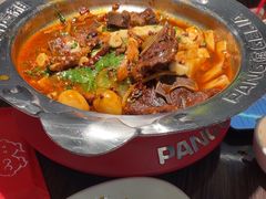 -胖哥俩肉蟹煲(湖滨银泰in77店)