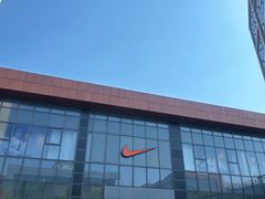 -百年港湾奥特莱斯(香炉礁店)
